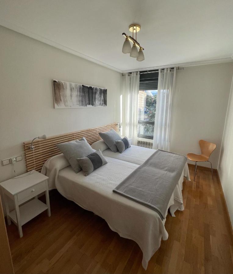 Apartamento Paseo De La Losa Oviédo Exterior foto