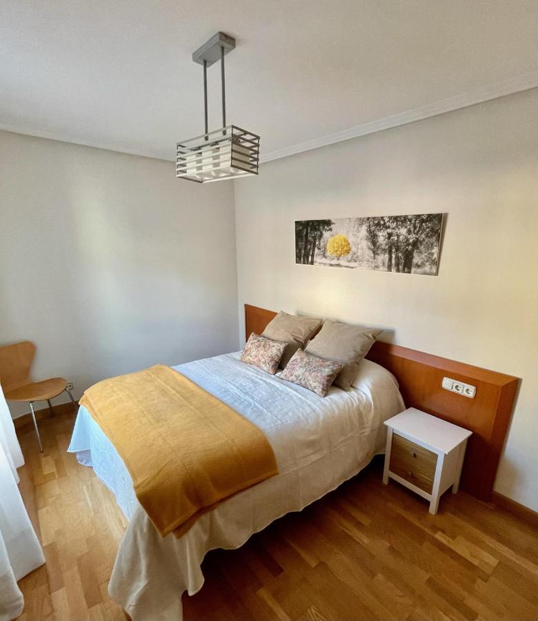 Apartamento Paseo De La Losa Oviédo Exterior foto
